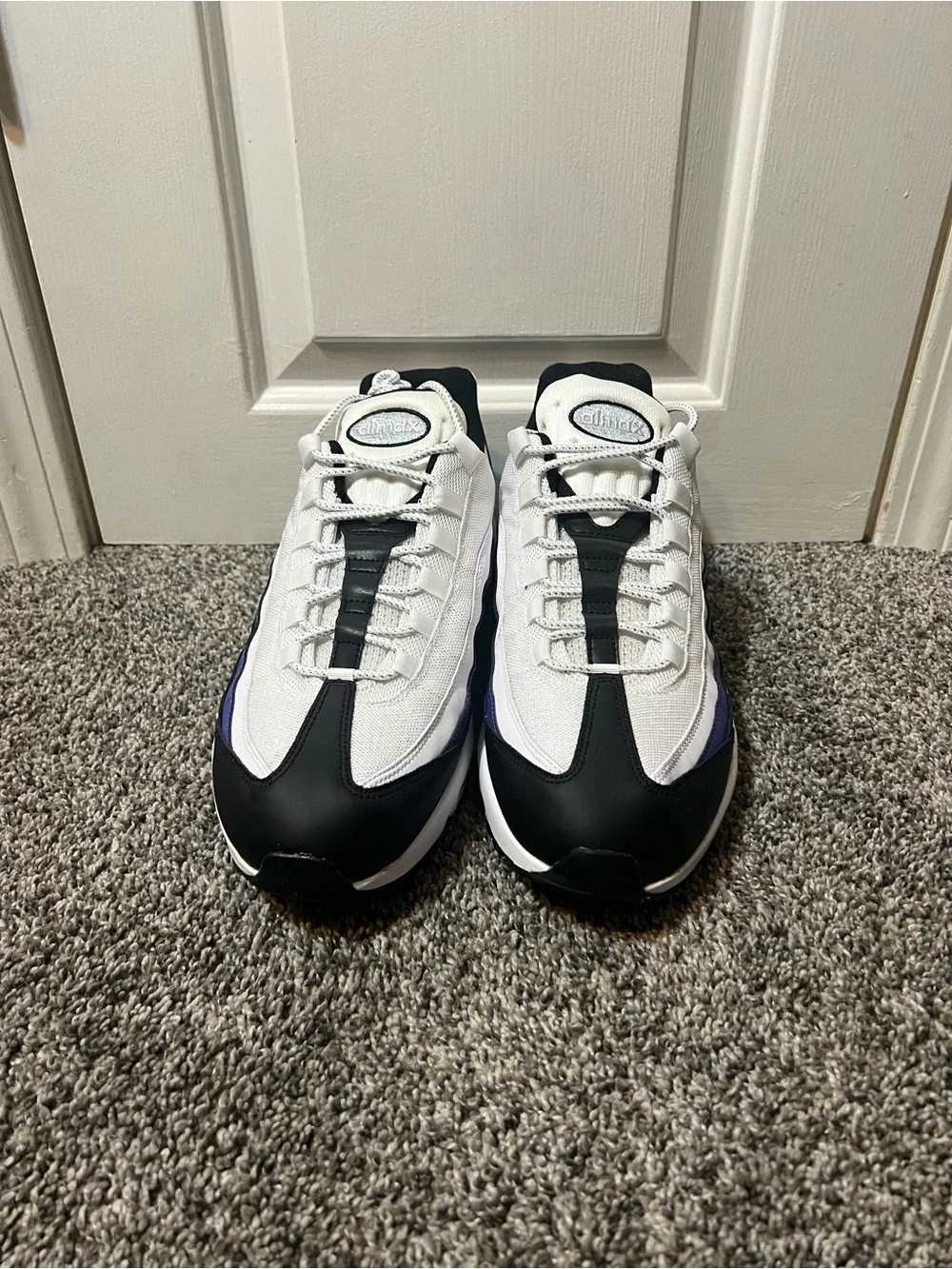 NWT Nike Air Max 95 White Purple Black Sneakers
